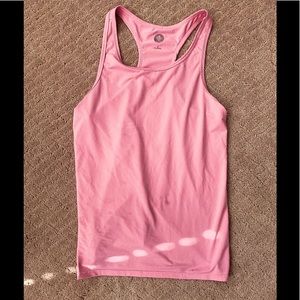 pink workout top
